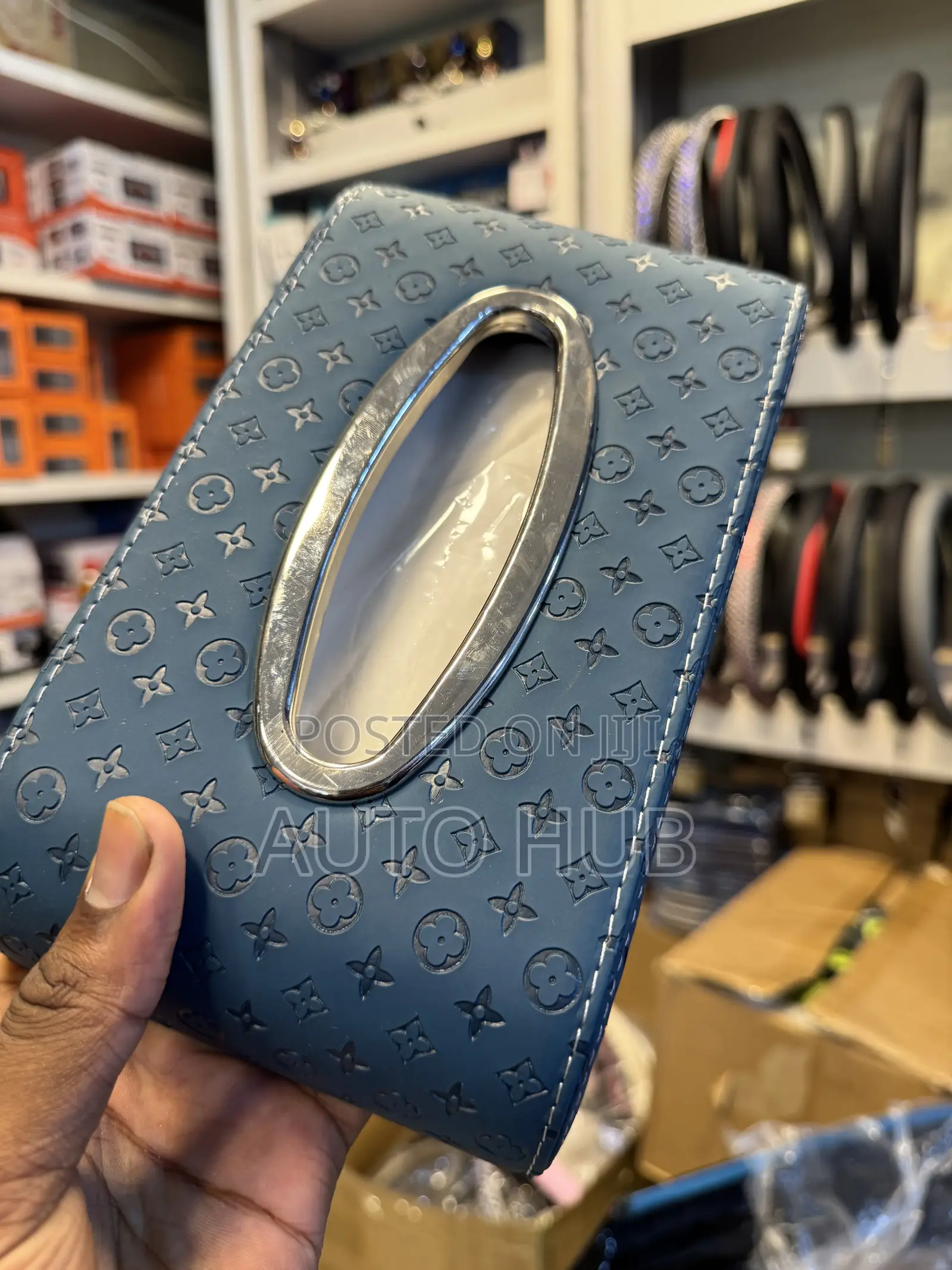 Luxury Car Tissue Box Holder