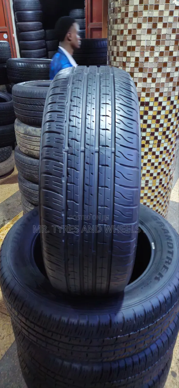265 55 R20 Dunlop Try It You Will Not Regret Used but Still Good Tires