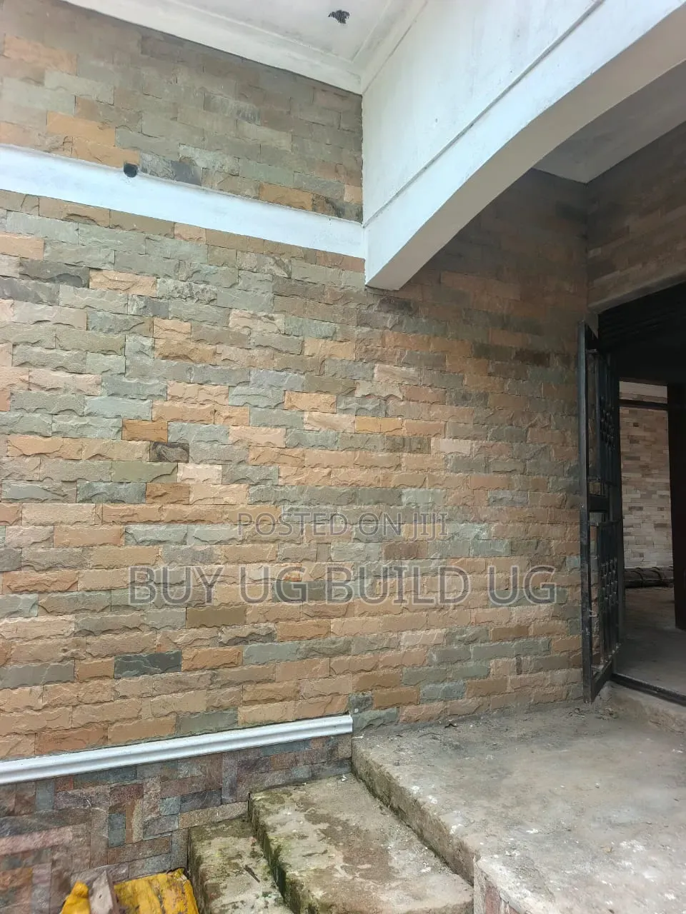4bdrm House in Seeta Namilyango Rd, Goma for sale