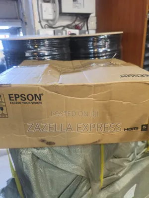 Epson Projector EB-W52 4,000 Lumen