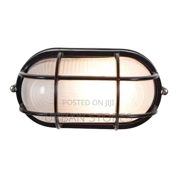 Outdoor Oval Bulkhead Light Fitting With Frosted Glass - Max 60W
