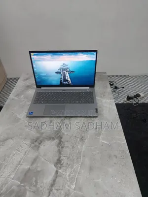 Laptop Lenovo ThinkBook 15 16GB Intel Core i7 SSD 256GB