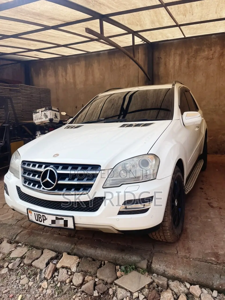 Mercedes-Benz M Class 2010 White