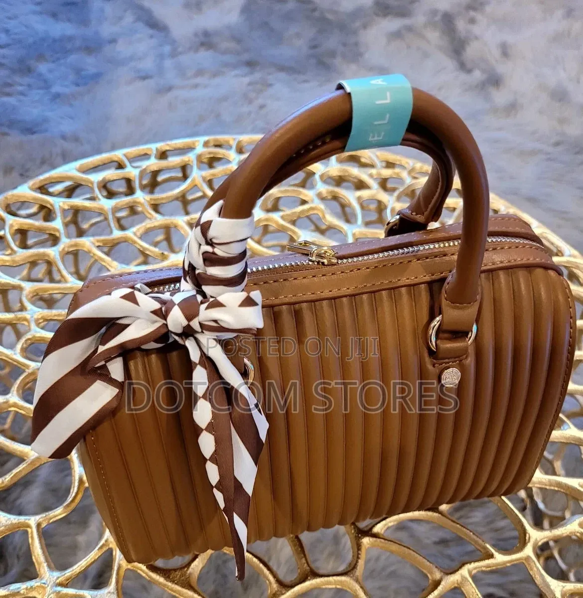 Chrisbella Handbag/Bodybag Est 2022