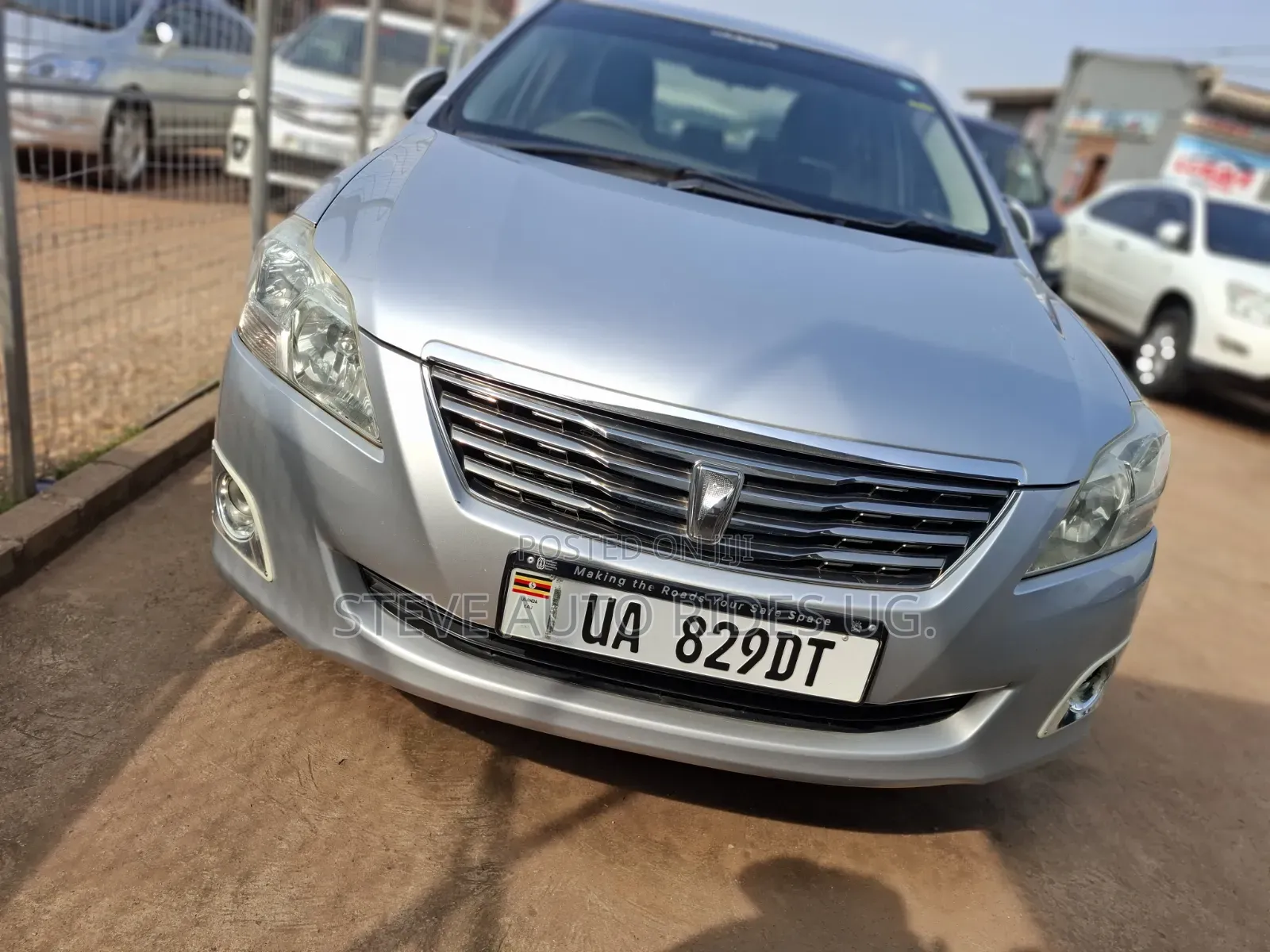 Toyota Premio 2010 Silver