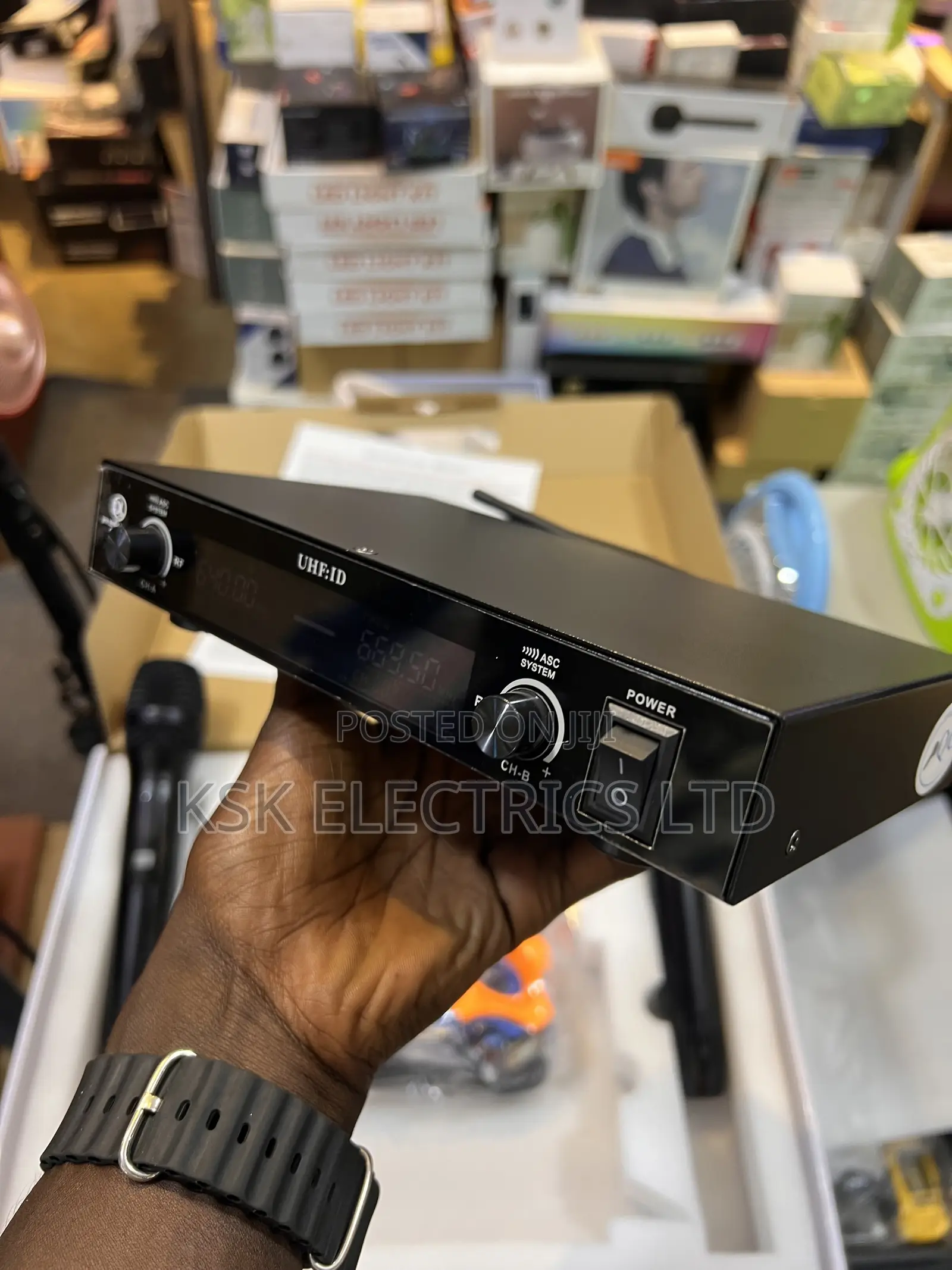 Wireless Microphone System