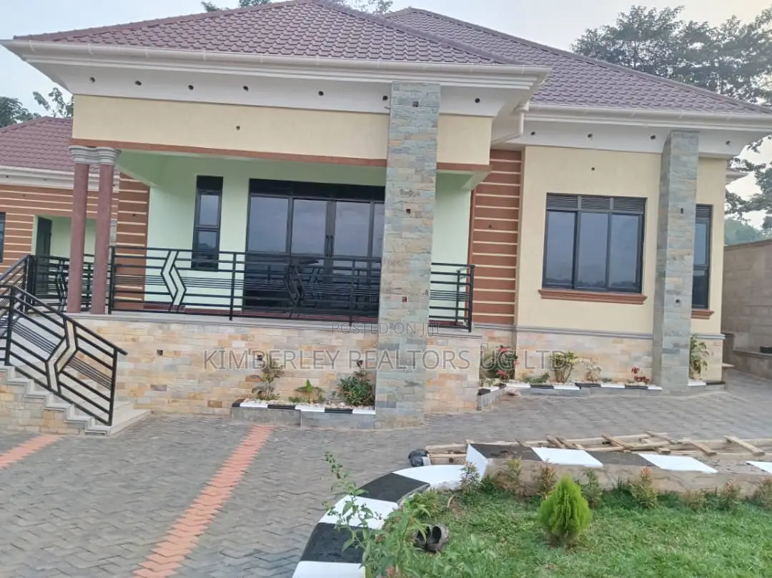 3bdrm House in Seeta-Namuganga for sale