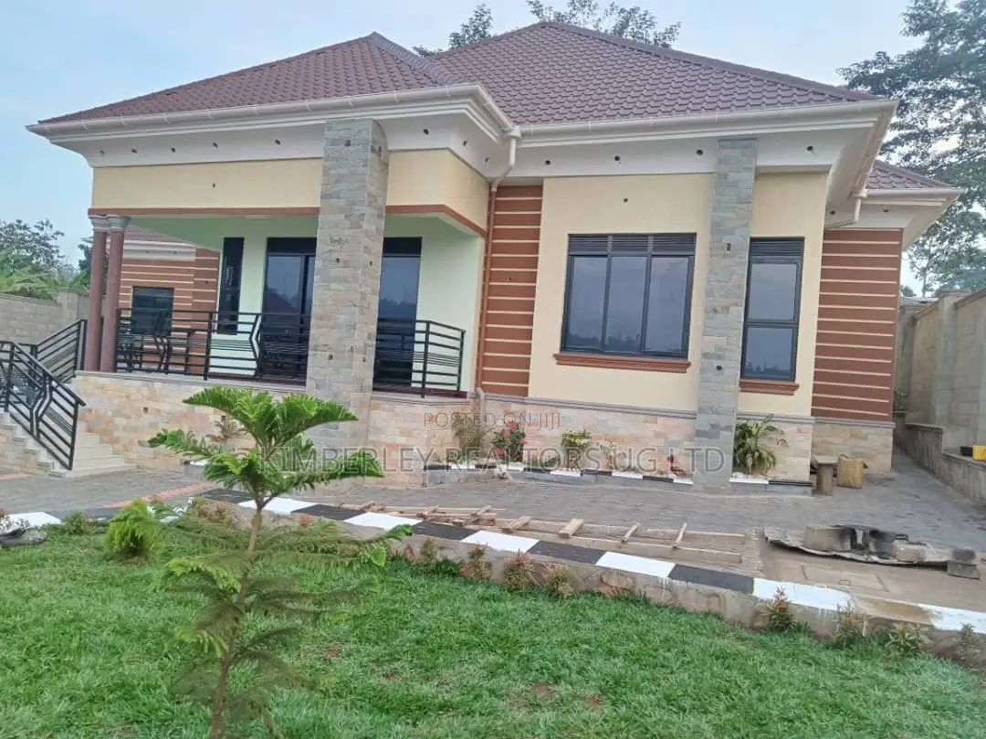 3bdrm House in Seeta-Namuganga for sale