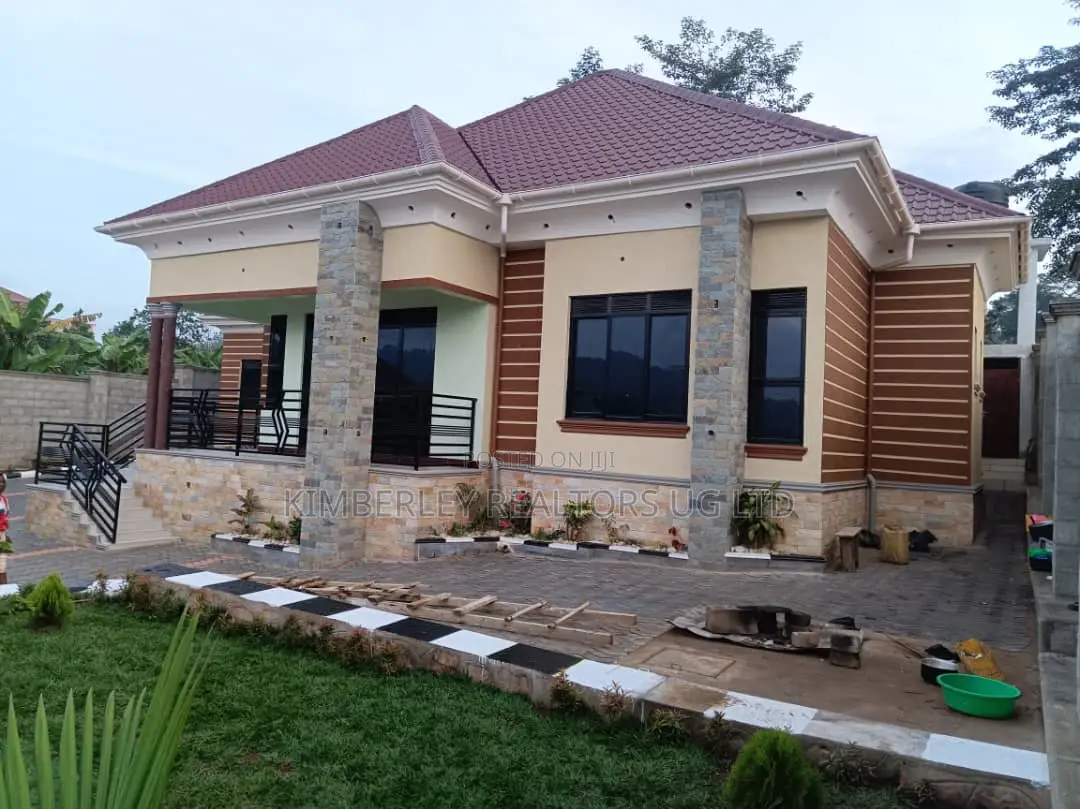 3bdrm House in Seeta-Namuganga for sale