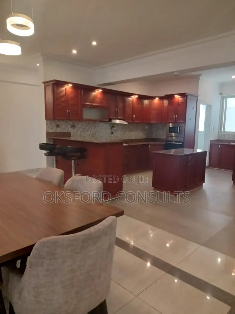 Furnished 3bdrm Apartment in Central Division for rent