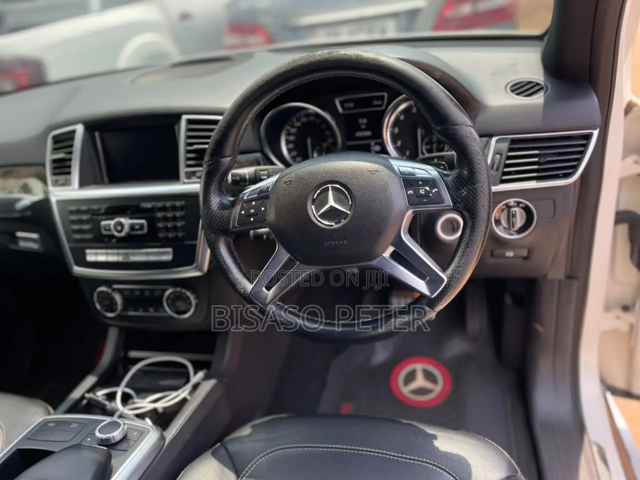 Mercedes-Benz M Class ML350 4MATIC 4dr SUV AWD (3.5L 6cyl 7A) 2014