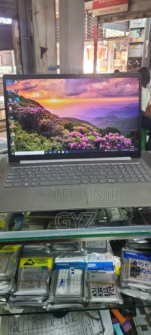 Laptop Lenovo ThinkBook 15 8GB Intel Core i7 SSD 256GB