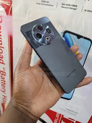 Tecno Spark 30 128 GB Black
