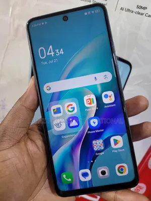 Tecno Spark 30 128 GB Black