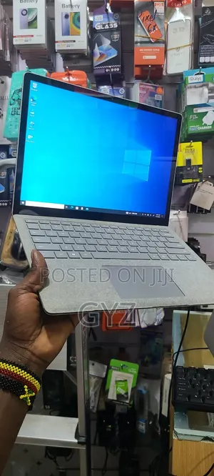 Laptop Microsoft Surface 8GB Intel Core i5 SSD 256GB