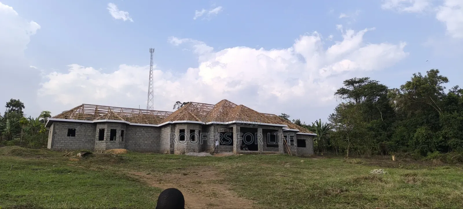 Flat Roof Cleaning of Roof Tiles
