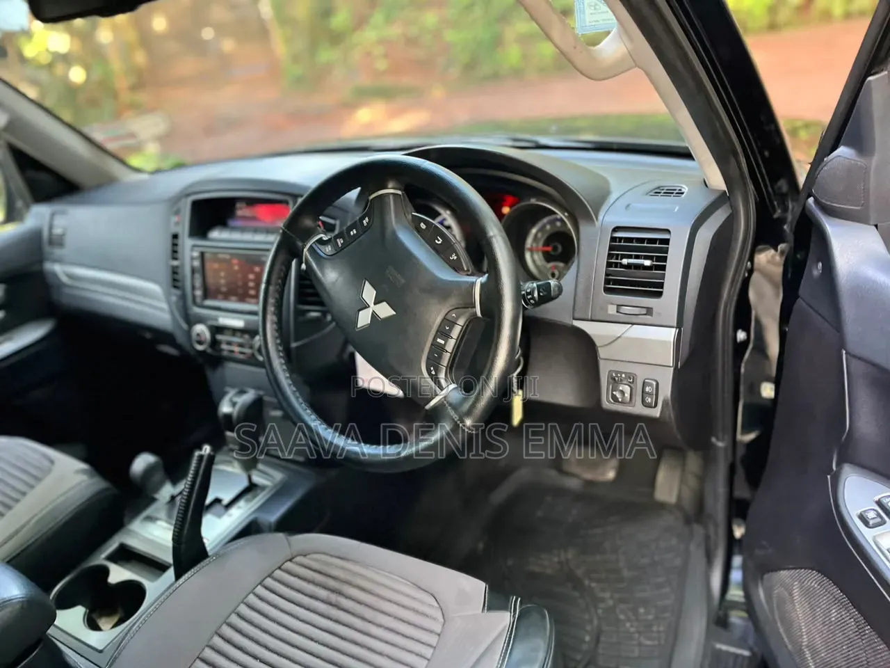 Mitsubishi Pajero 2014 Black