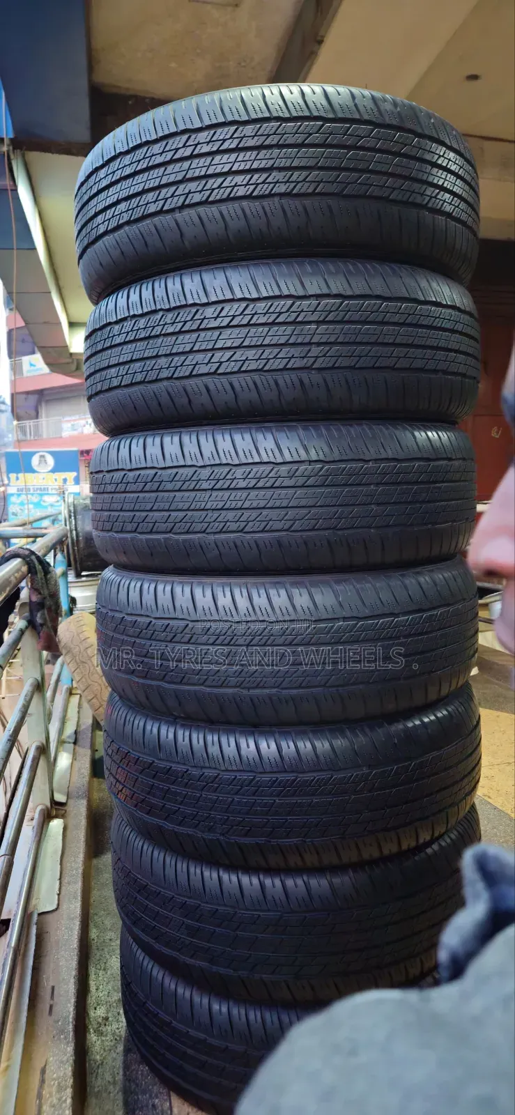 265 55 R19 Dunlop Very Strong and in the Cheapest Price.