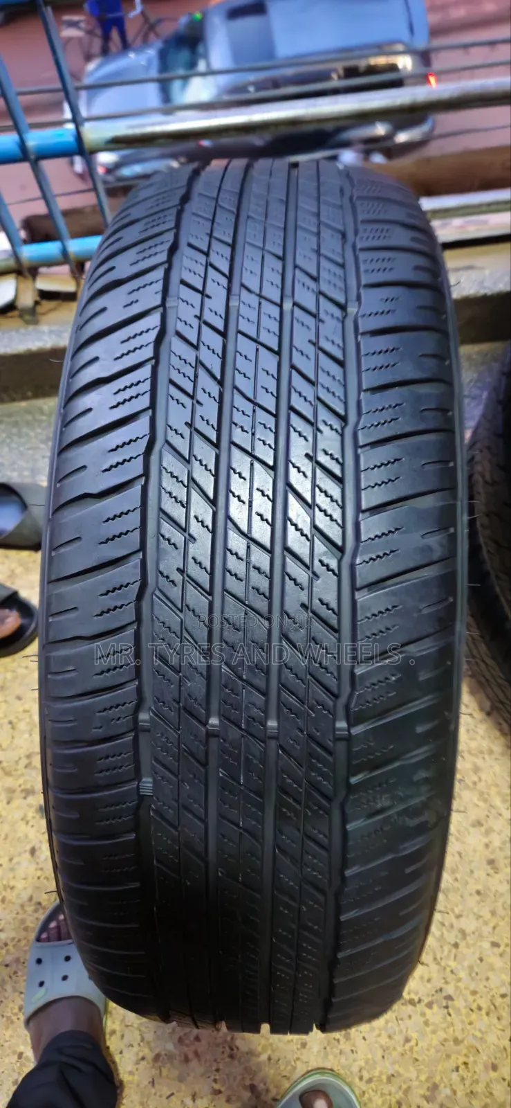 265 55 R19 Dunlop Very Strong and in the Cheapest Price.