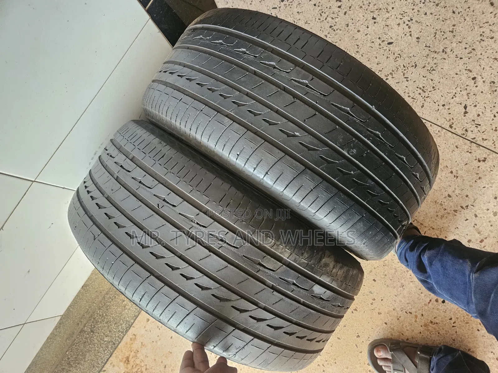 245 45R17 Bridgestone Good Condition Tires for Any Car Just Contact Us