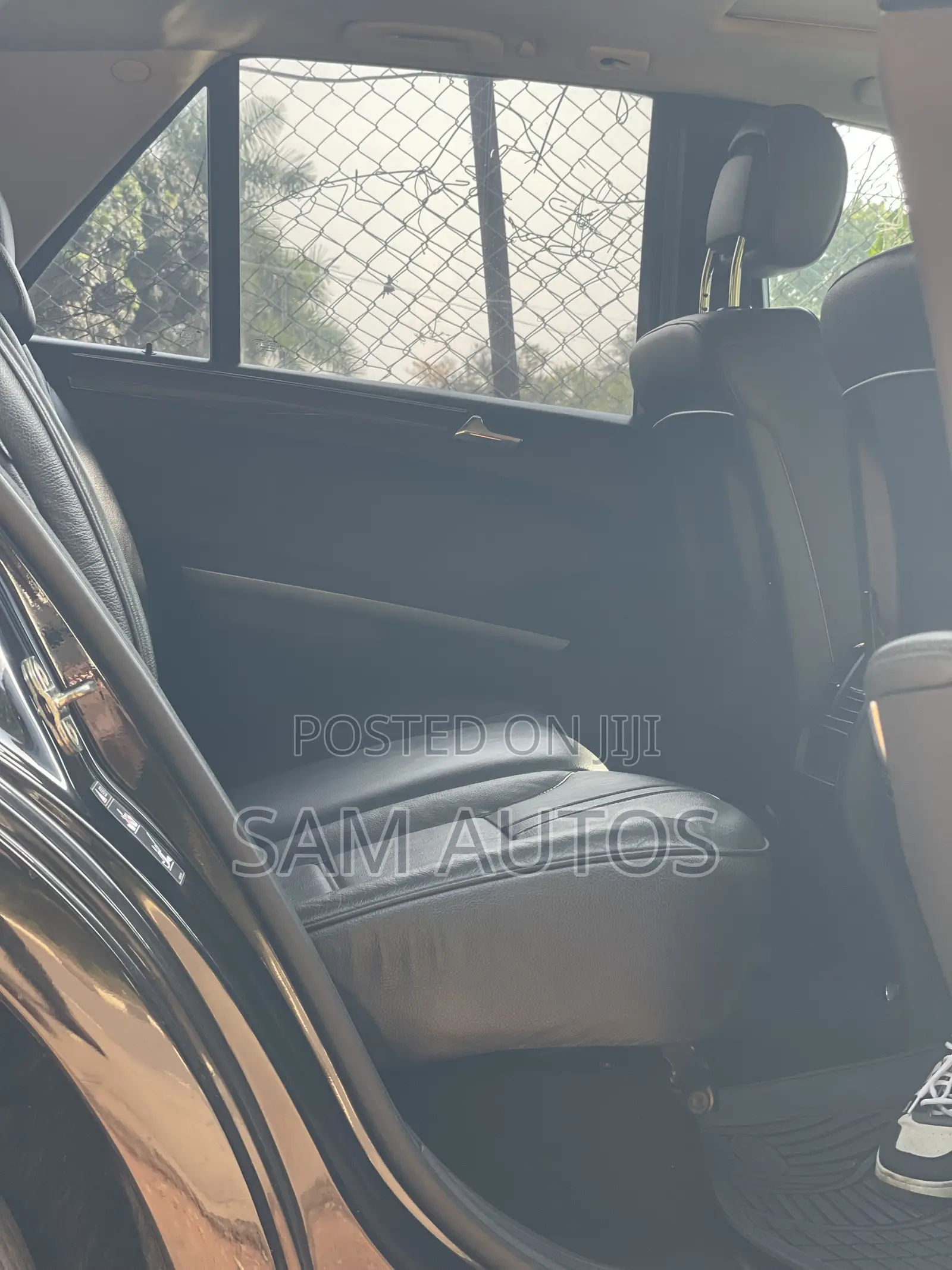 Mercedes-Benz M Class 2011 Black