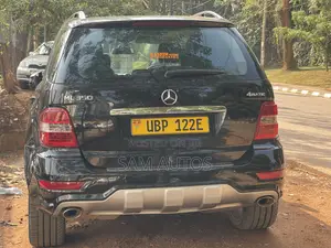 Mercedes-Benz M Class 2011 Black