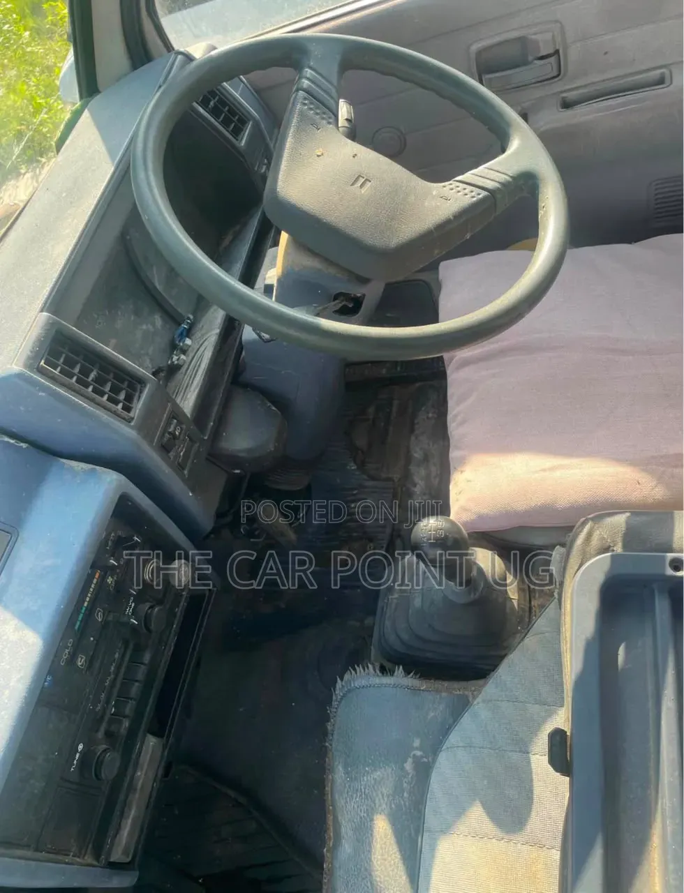 Isuzu Elf Truck 1993 Model