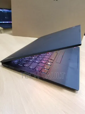 New Laptop Lenovo ThinkPad X1 Carbon Gen11 32GB Intel Core i7 SSD 512GB