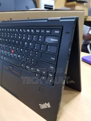 New Laptop Lenovo ThinkPad X1 Yoga 8GB Intel Core i7 SSD 256GB