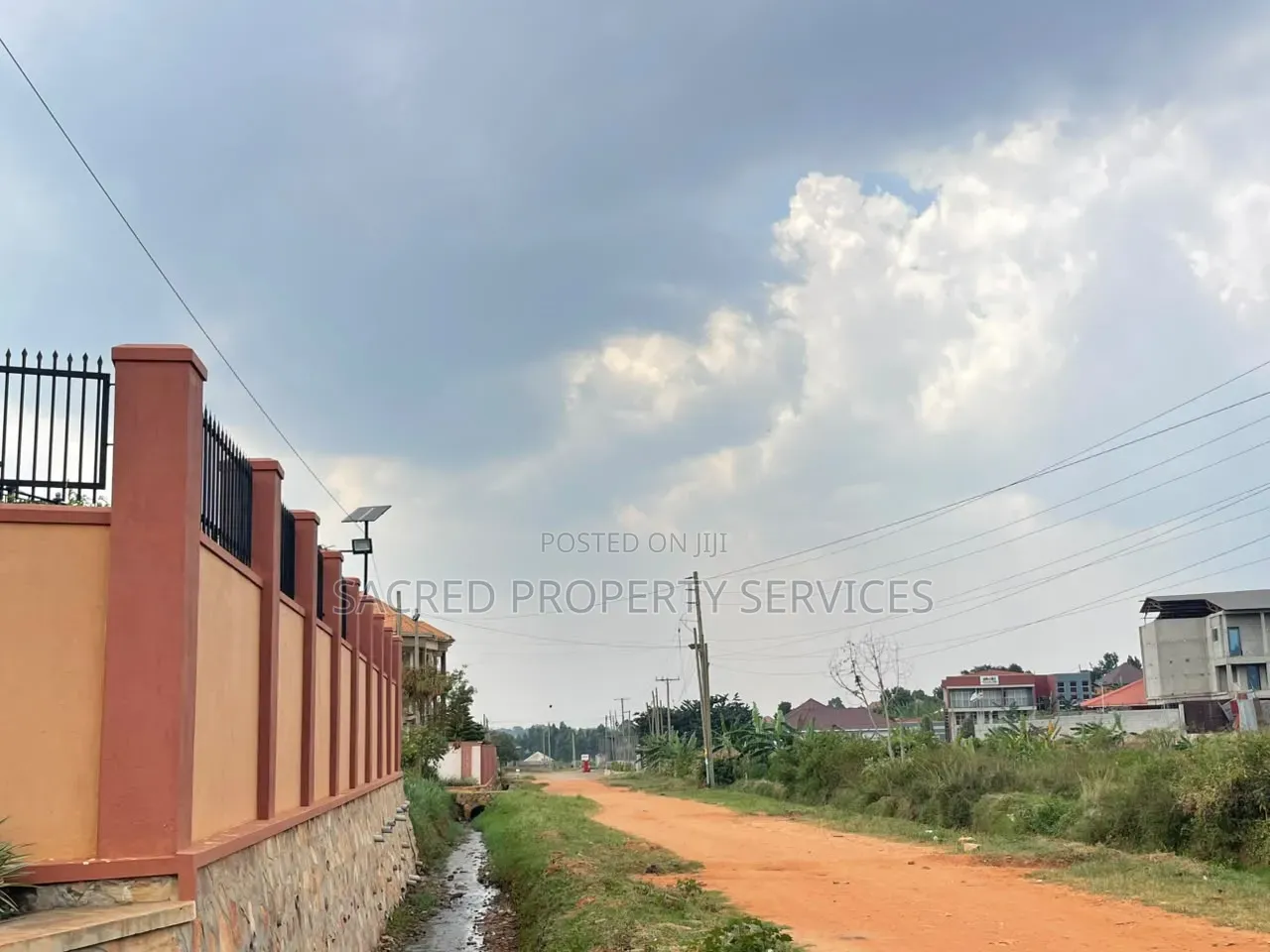 18 Decimals of Land in Nakweelo