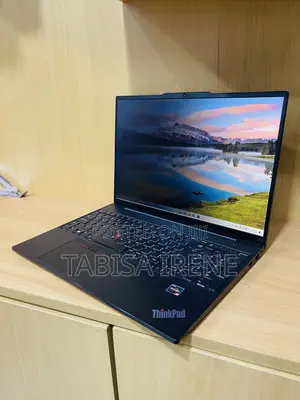 New Laptop Lenovo ThinkPad E16 G1 16GB AMD Ryzen 5 SSD 512GB