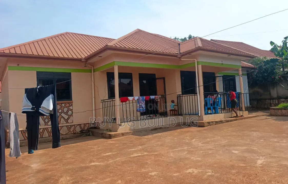 3bdrm Apartment in Kira Mulawa for sale