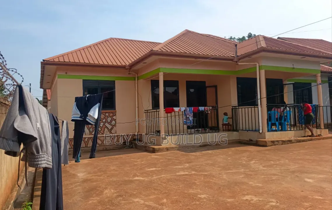 3bdrm Apartment in Kira Mulawa for sale