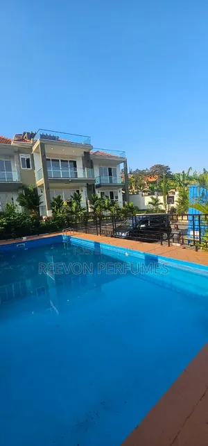 Furnished 5bdrm Block of Flats in Ssabagabo-Makindye for sale