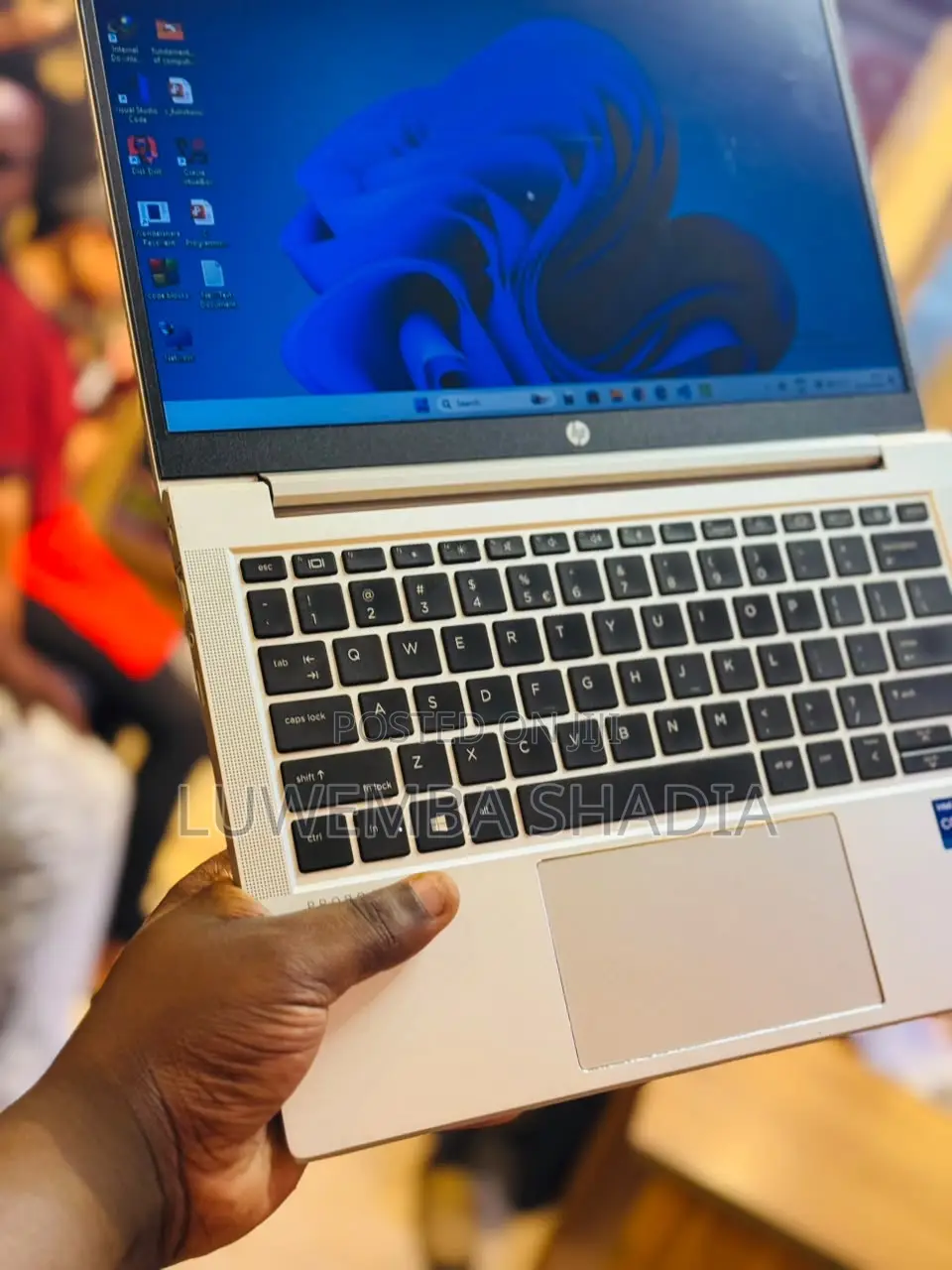 New Laptop HP ProBook 440 G8 16GB Intel Core i7 SSD 256GB