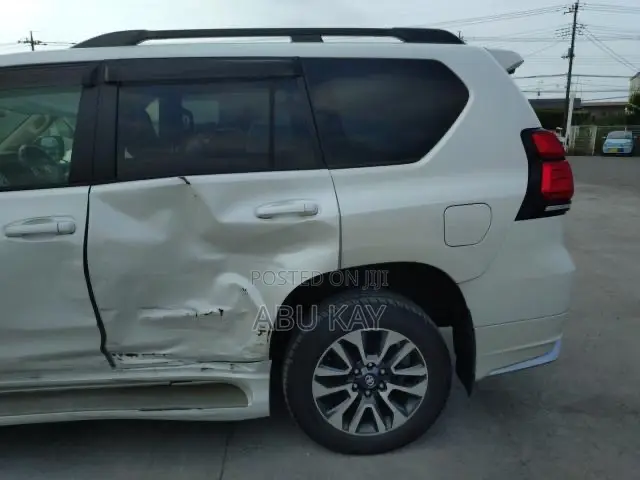 Toyota Land Cruiser Prado 3.0 172hp 2020 White