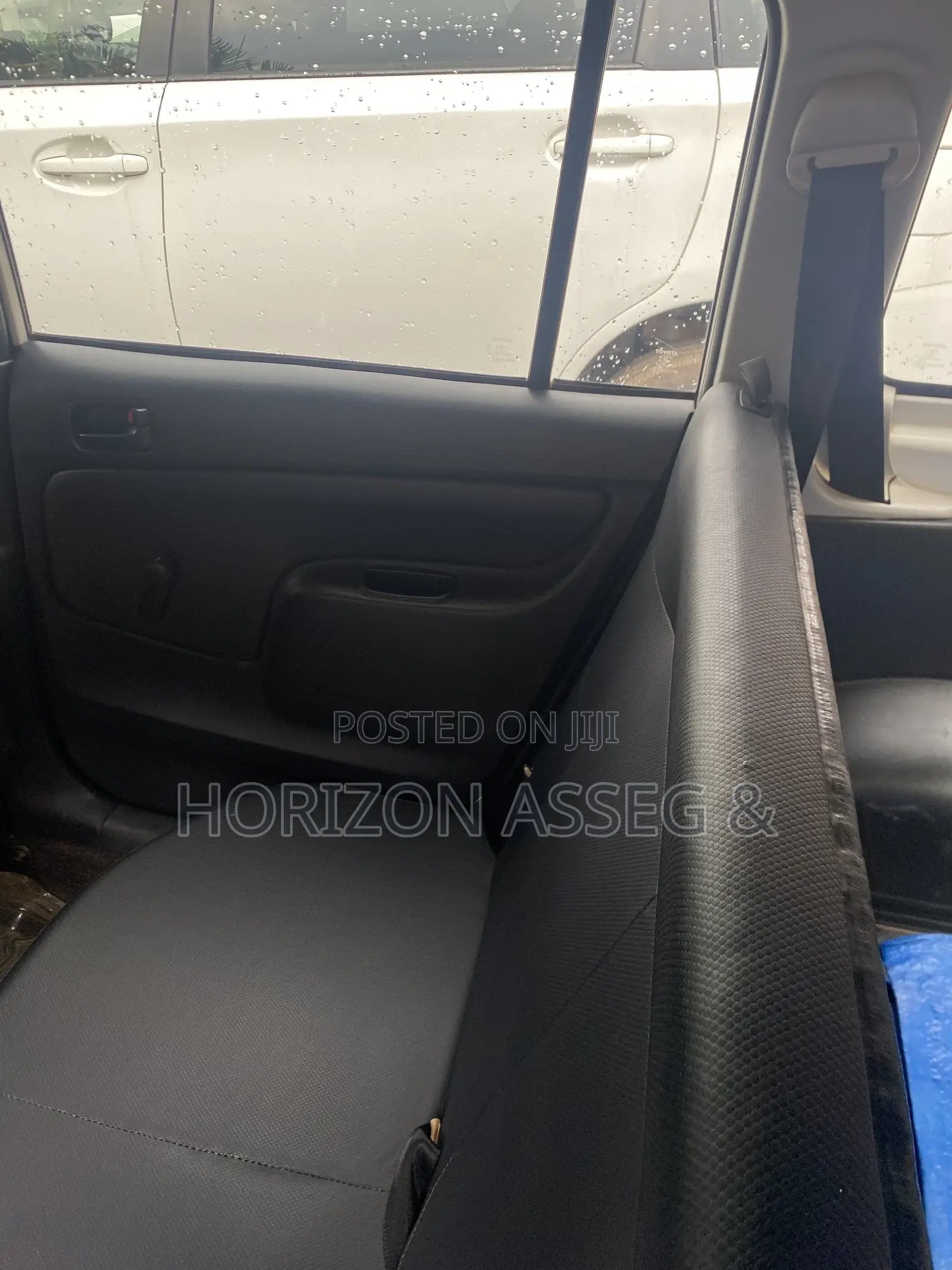 Toyota Probox 1.5 DX 4WD 2015 White