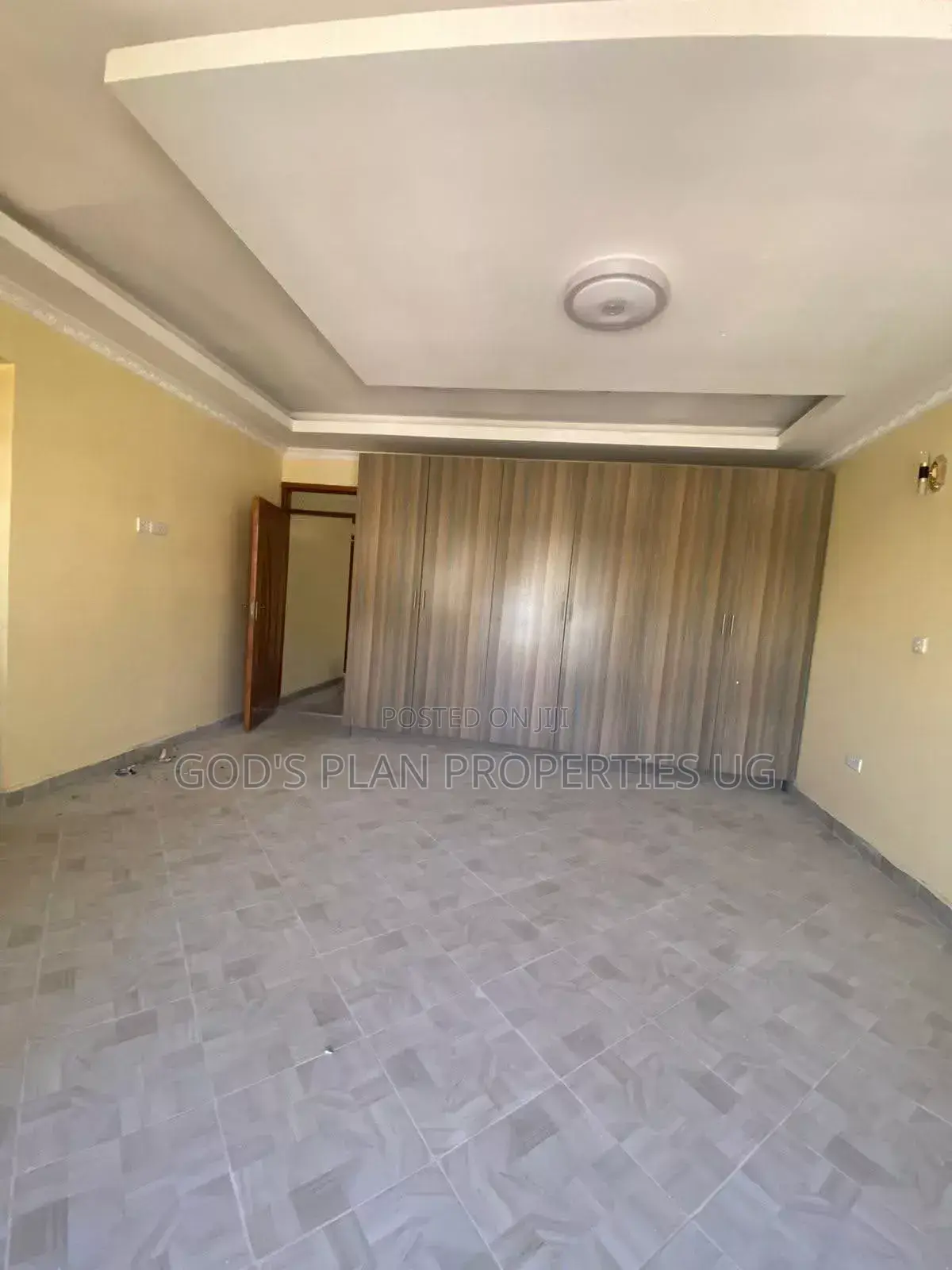 3bdrm Duplex in Bunga Estate, Central Division for rent