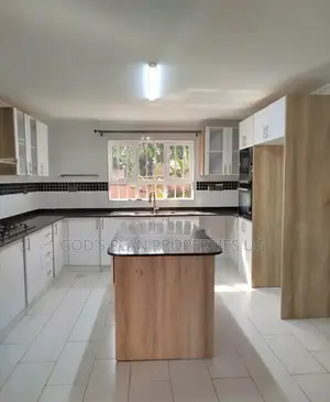 3bdrm Duplex in Bunga Estate, Central Division for rent