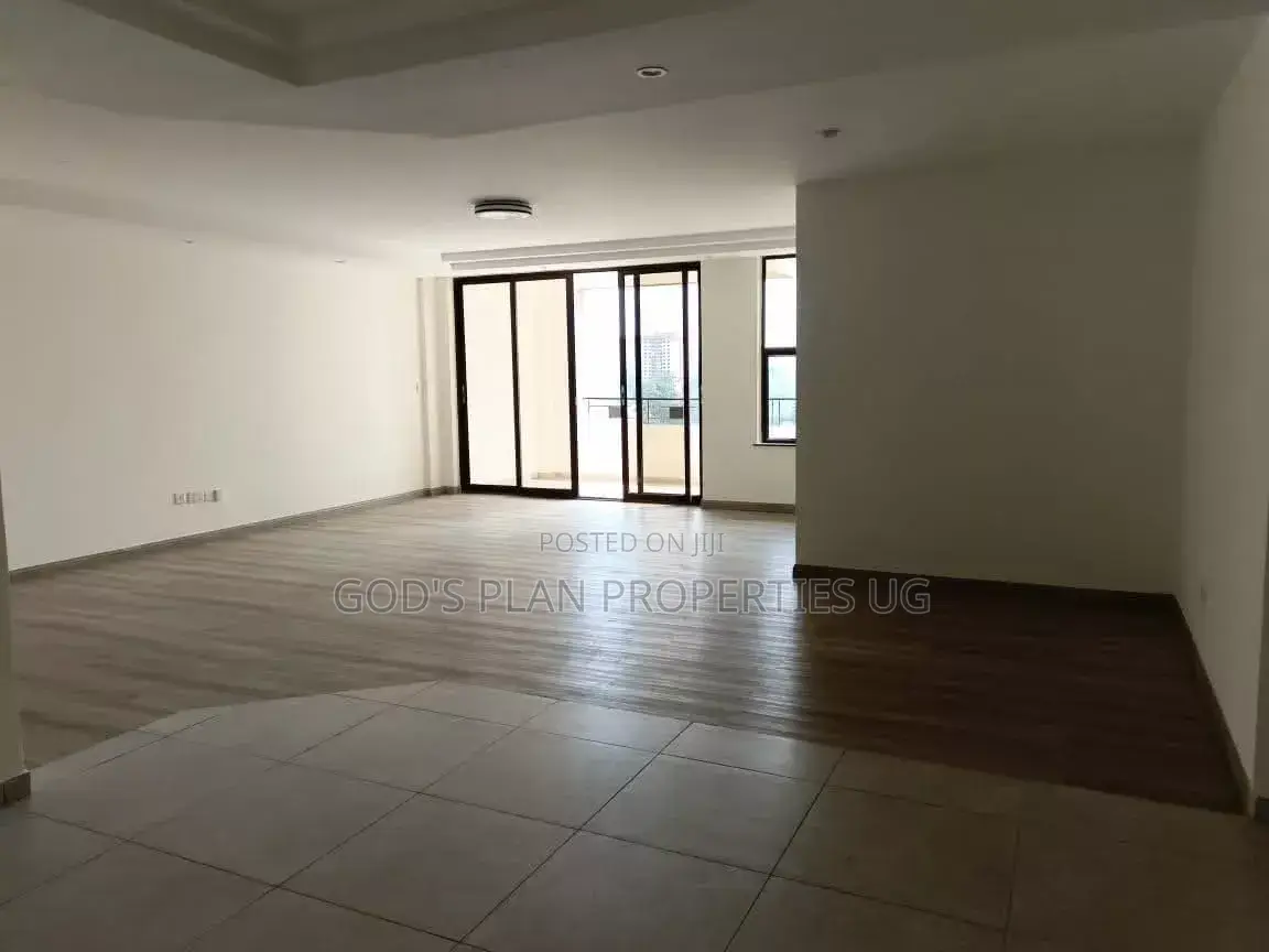 3bdrm Duplex in Bunga Estate, Central Division for rent
