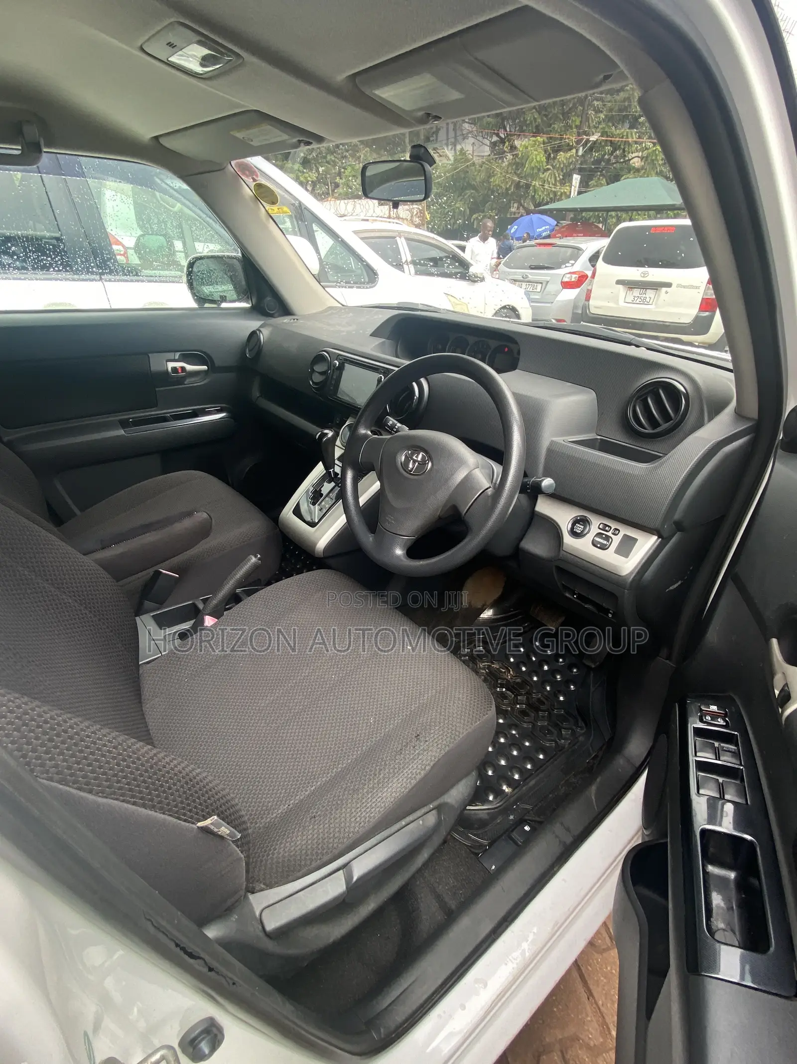 Toyota Corolla Rumion Hatchback 1.5 FWD 2010 White