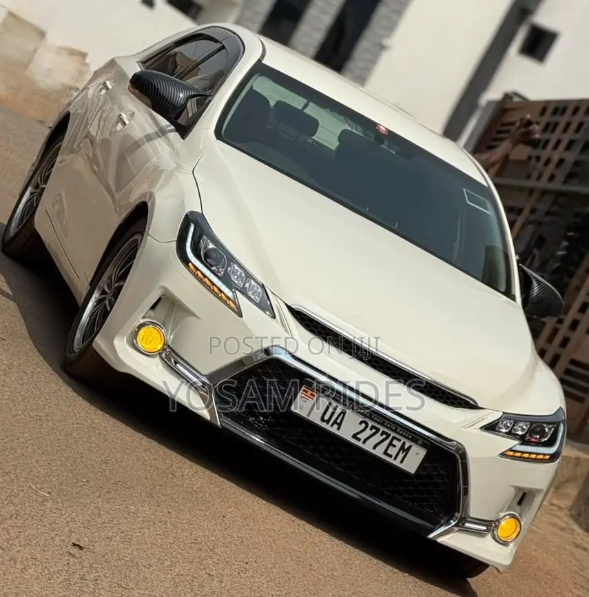 Toyota Mark X 2.5 RWD 2013 White