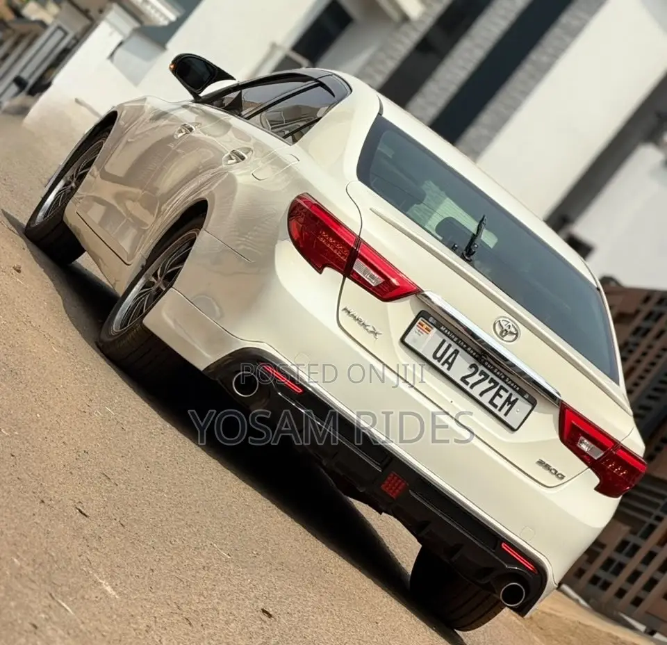 Toyota Mark X 2.5 RWD 2013 White