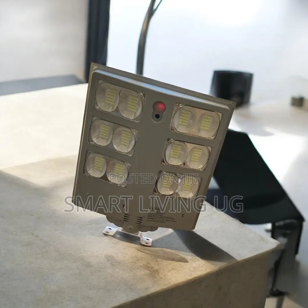 1000W Solar LED Street Light With Pole Mount