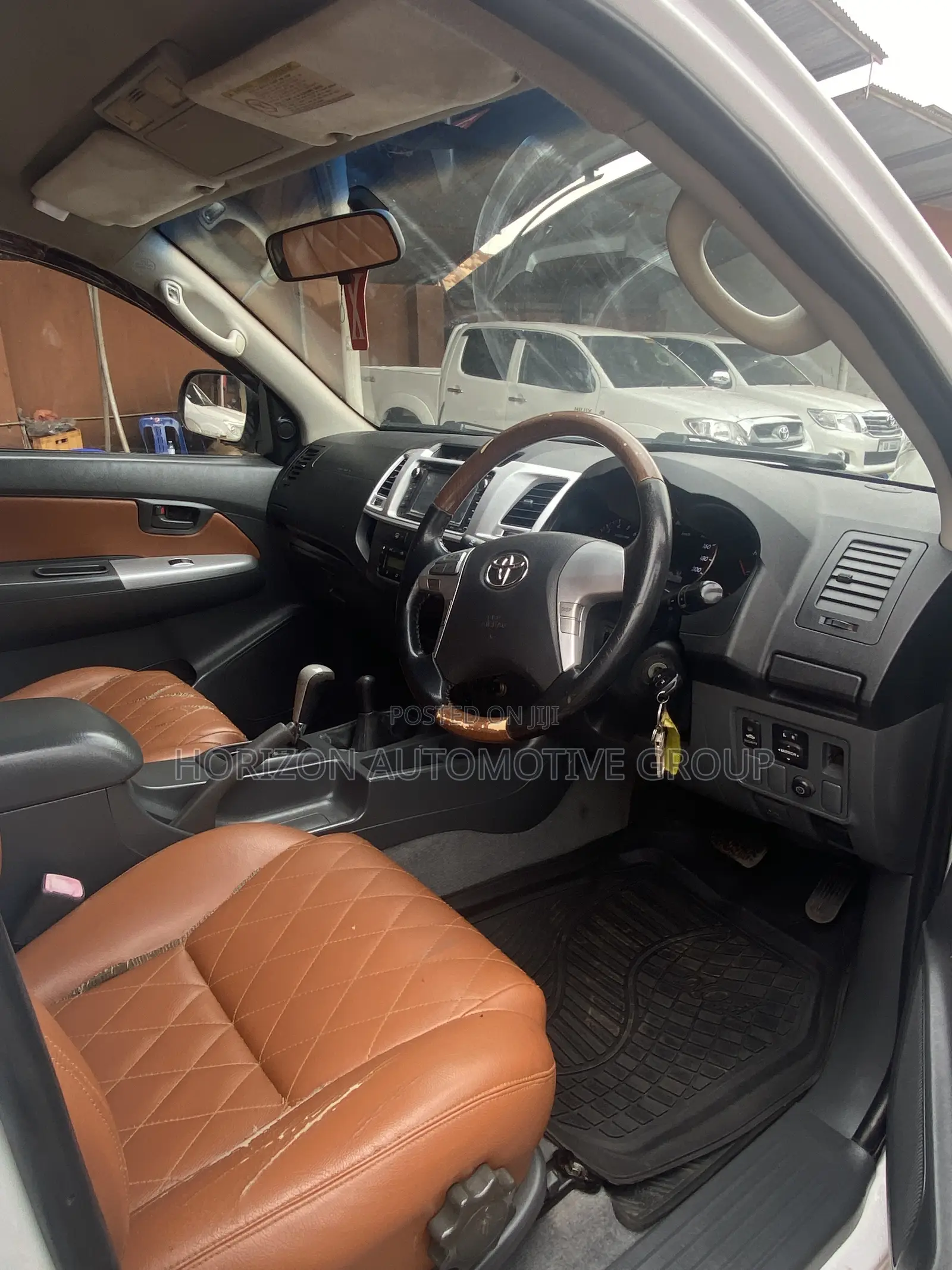 Toyota Hilux 3.0 D-4D 4x4 2015 White