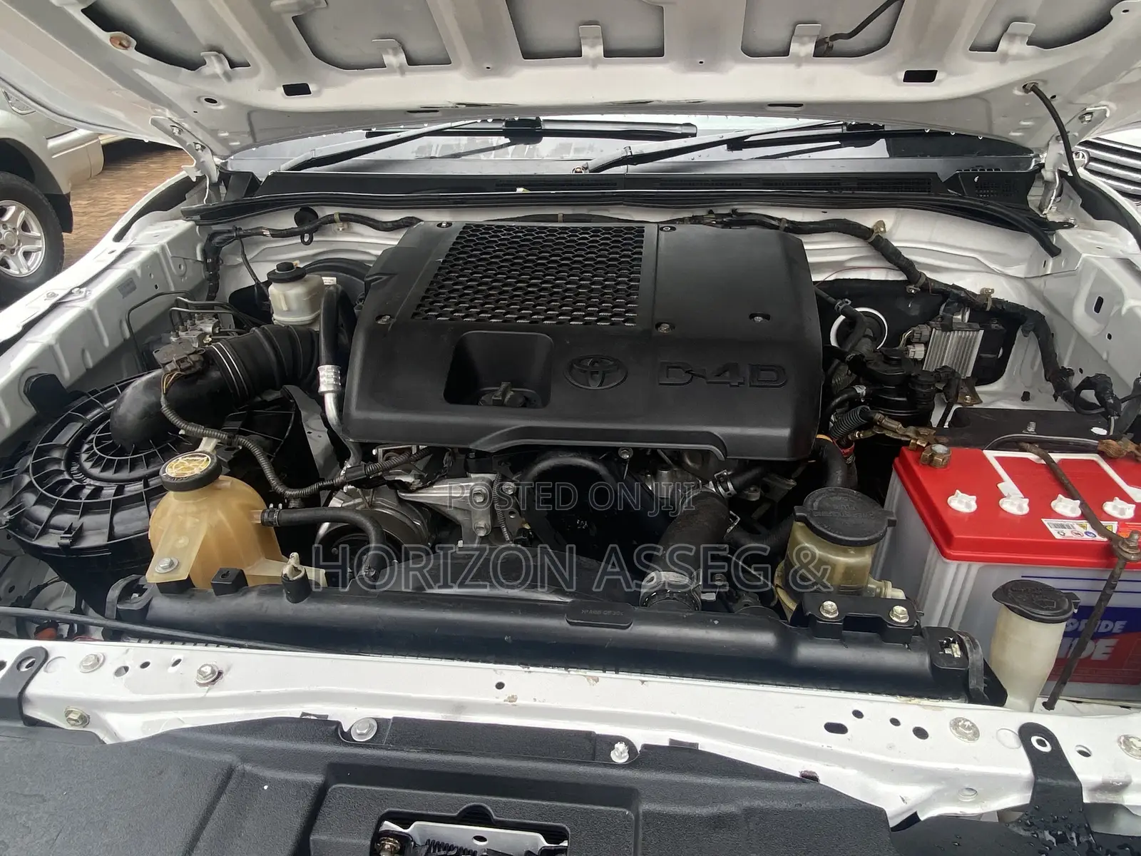 Toyota Hilux 3.0 D-4D 4x4 2015 White