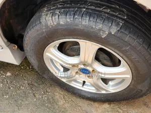 Toyota Wish 2010 Silver