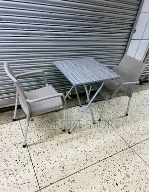 Wooden Polished Table and Two Plastic Chairs for Restaurant Bar Hotel