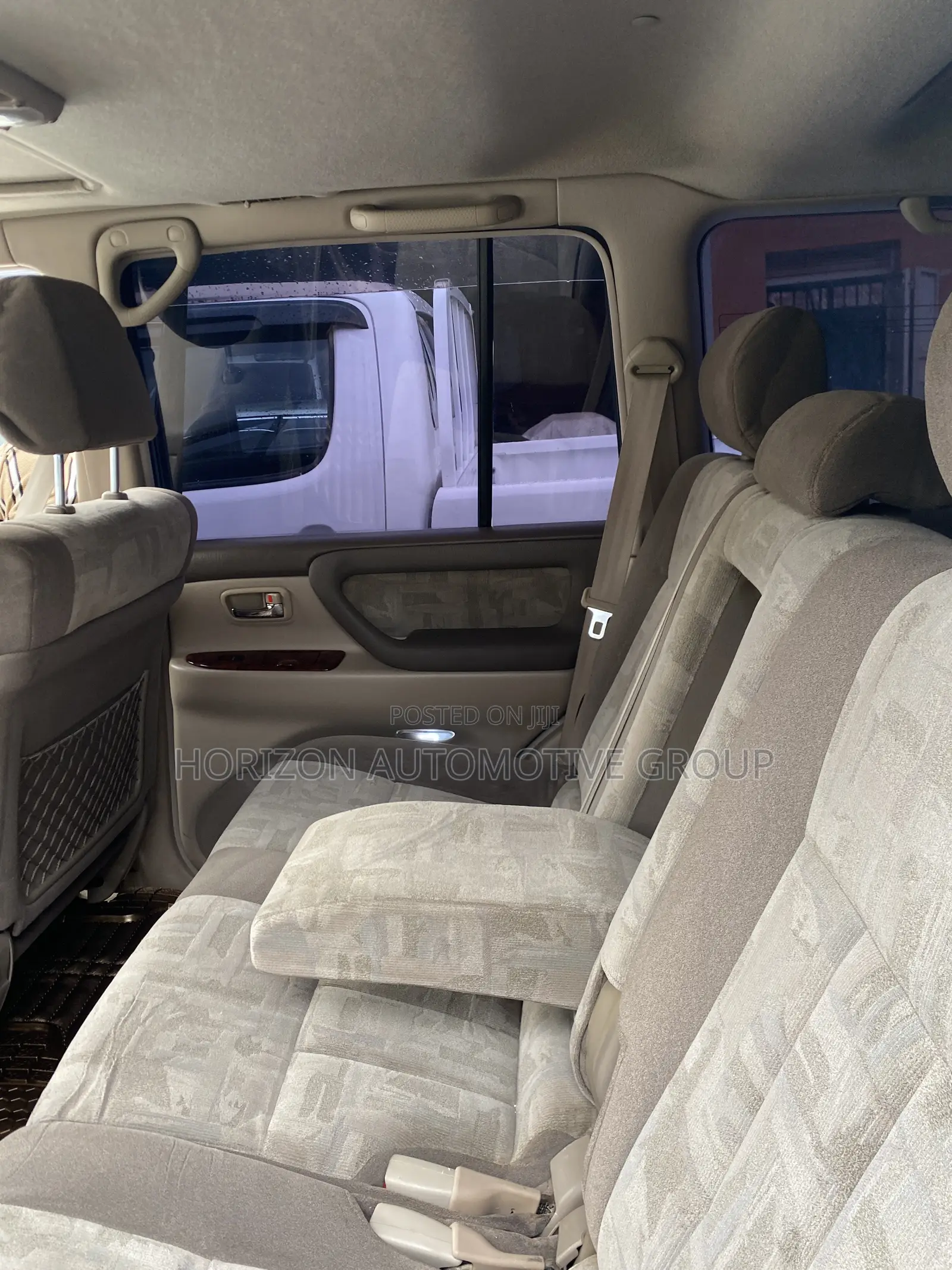 Toyota Land Cruiser 100 4.7 Executive 2006 White