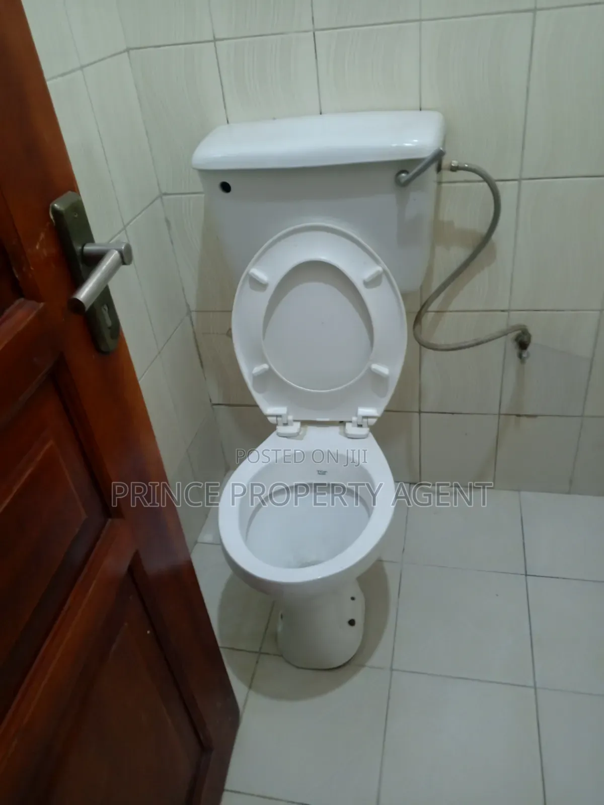 1bdrm House in Kyaliwajara Town, Central Division for rent